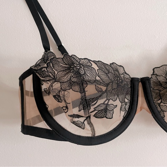 NWT: Lace sheer unlined balconette bra (H&M) - Picture 2 of 6